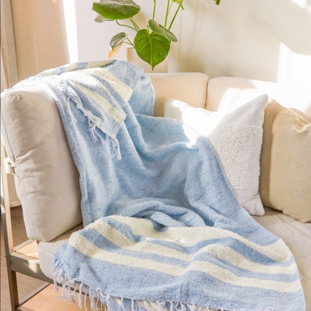 COPY - Sundream Malibu Throw/Blanket